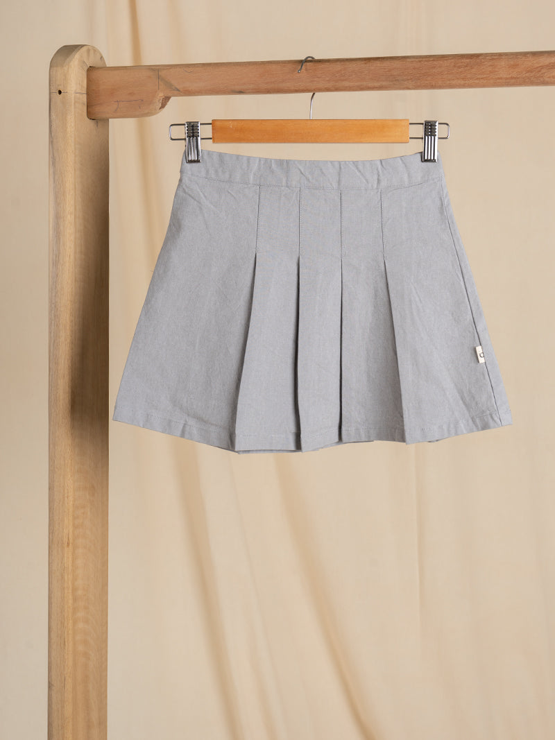 Button-Detail Pleated Skirt